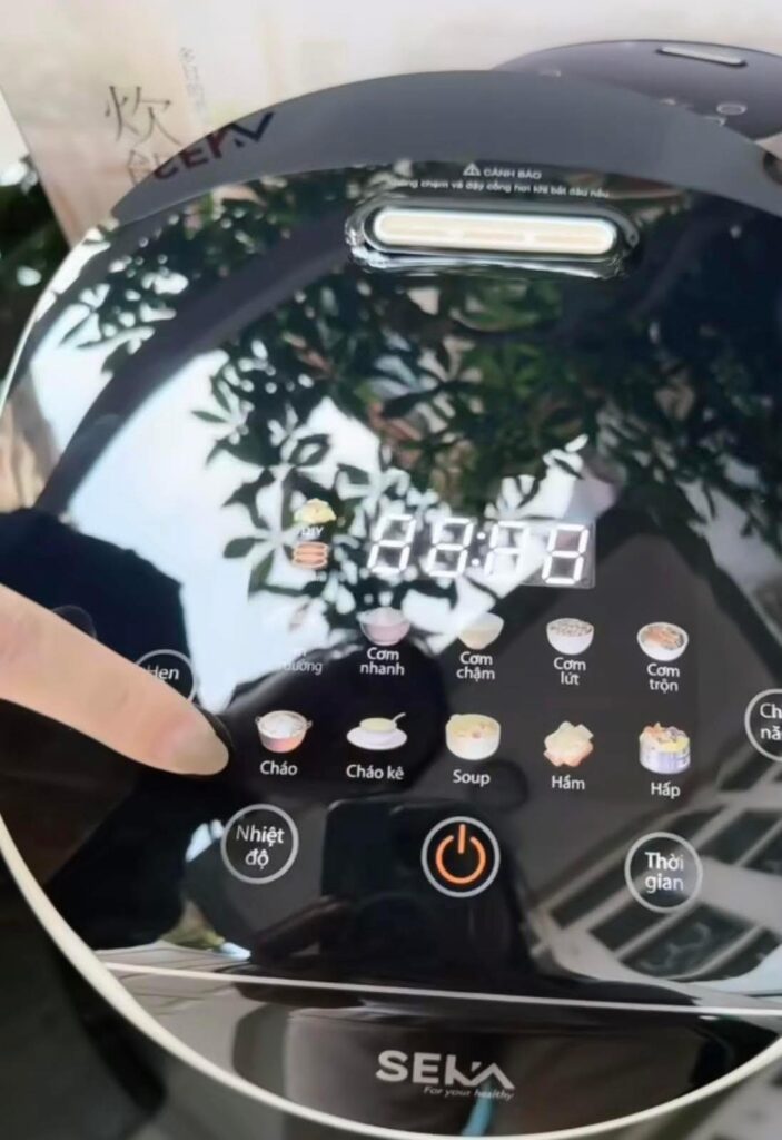 nồi cơm tách đường