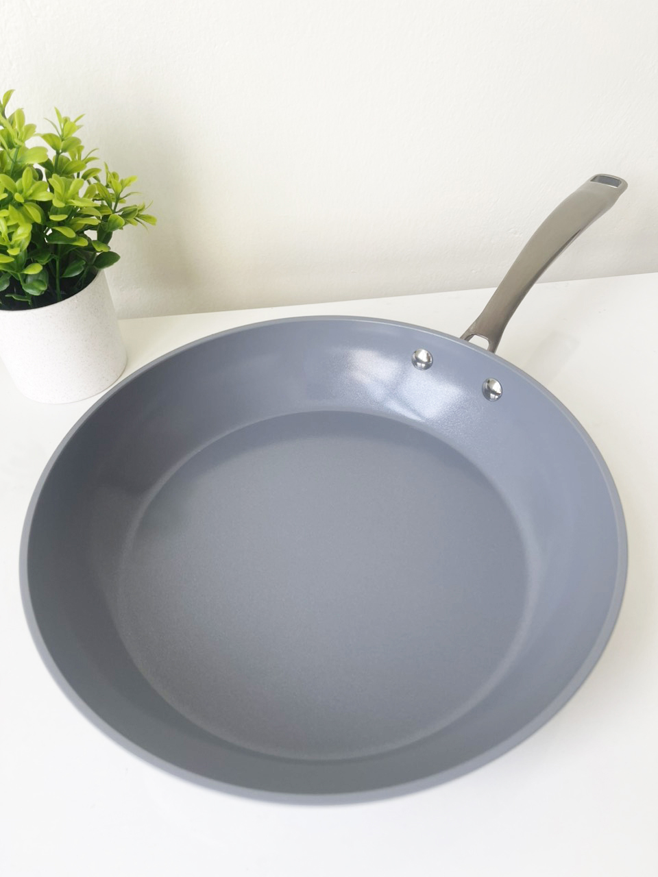 Đồ gia dụng Seka chảo chống dính