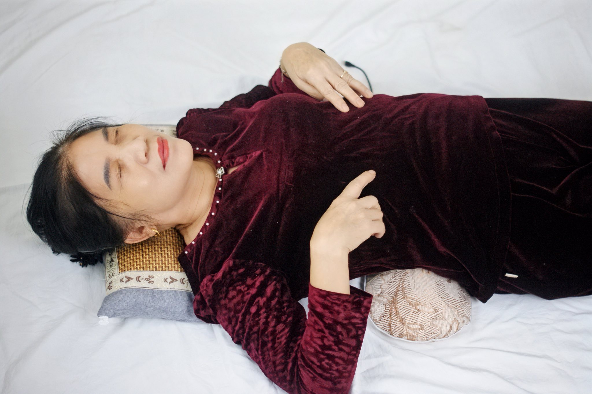 Đồ gia dụng Seka gối ngải cứu