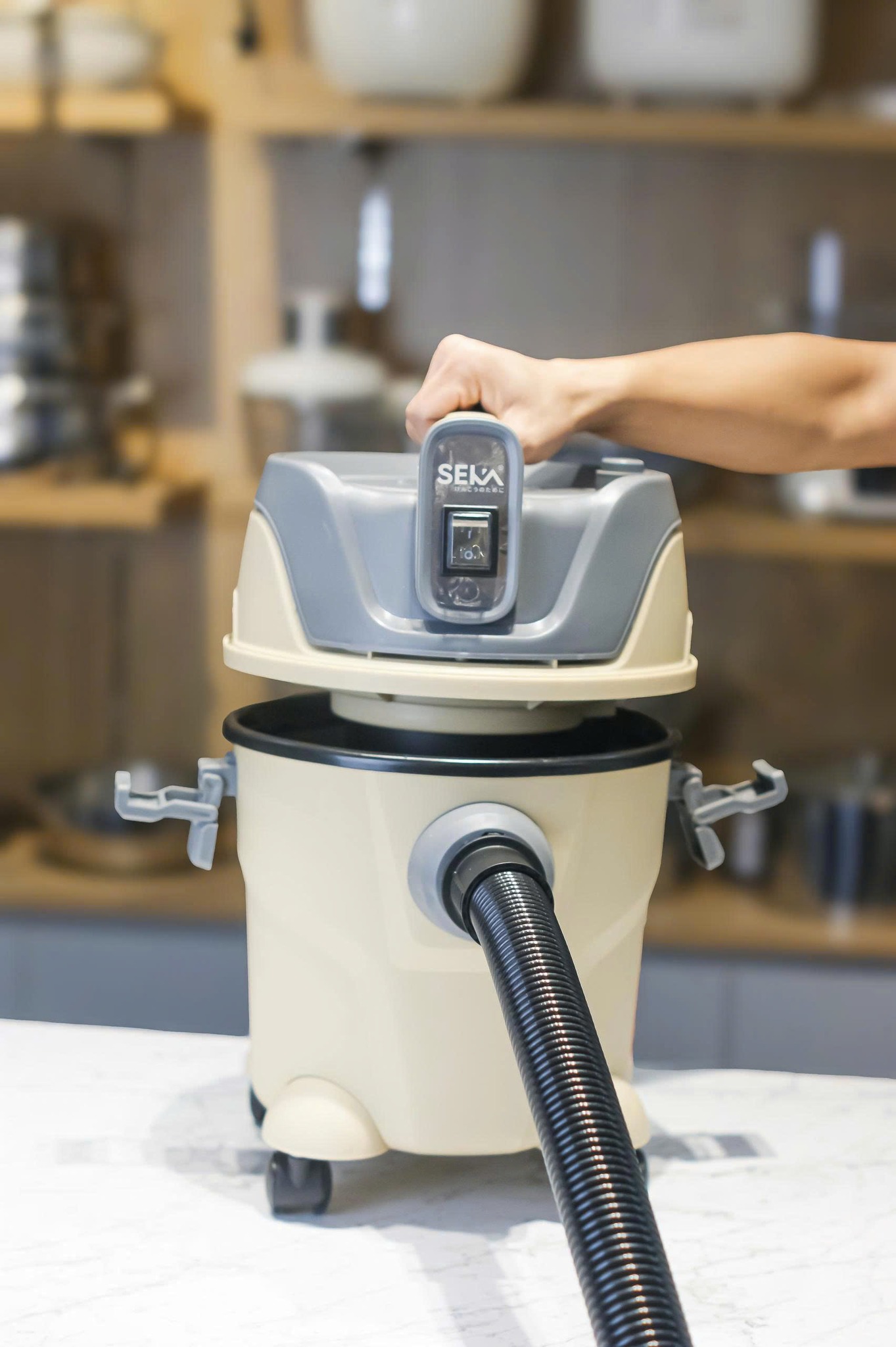Đồ gia dụng Seka máy hút bụi